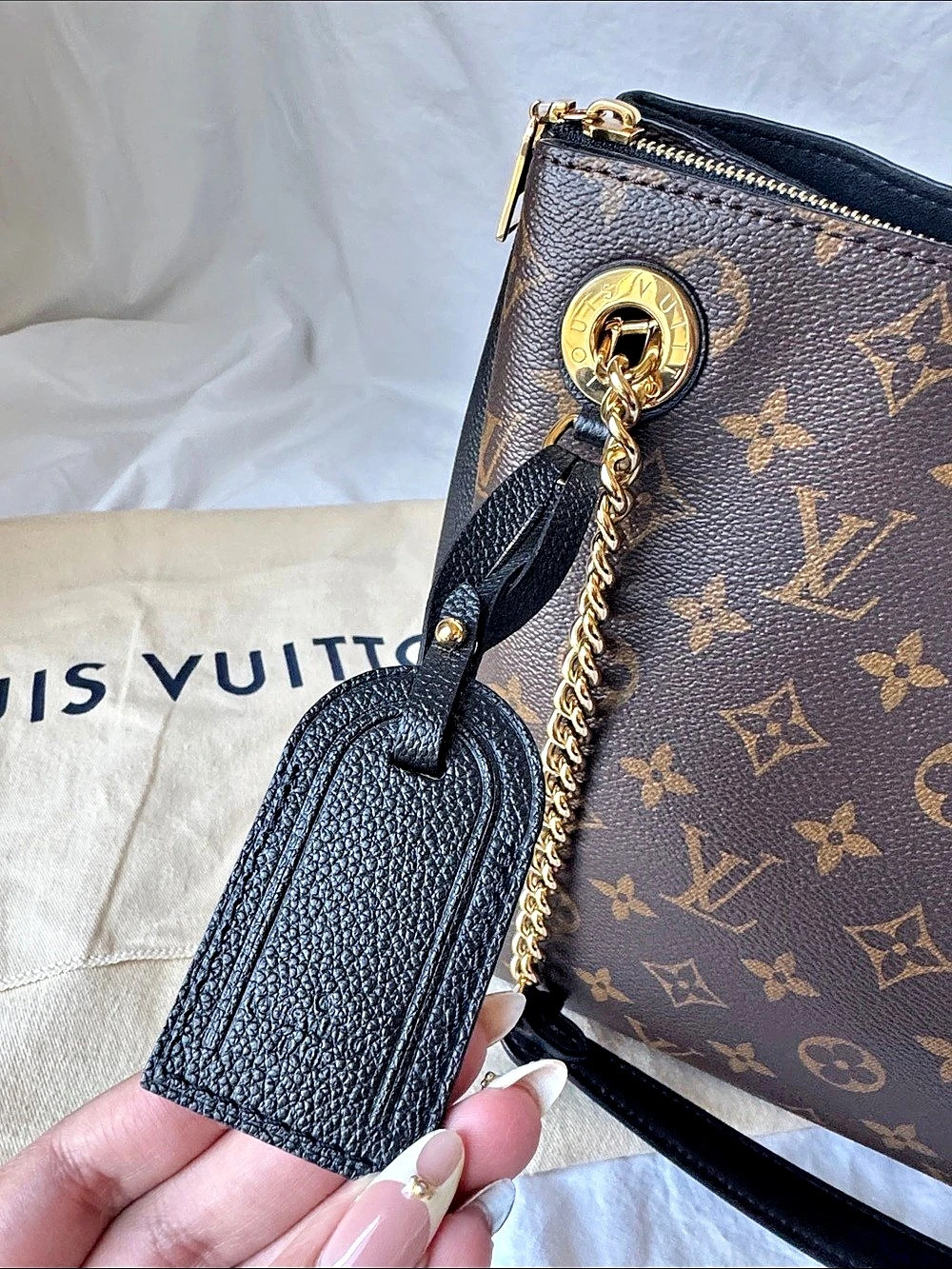 Louis Vuitton Surene MM Monogram Shoulder Bag in Brown & Black Like New - Picture 3 of 13